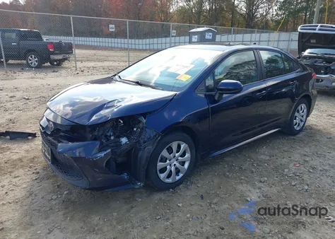 2020 Toyota Corolla Le z USA, uszkodzony, nr VIN 5YFEPRAE6LP087185